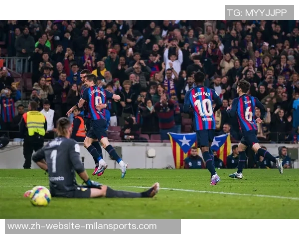 加的斯主场迎战巴萨双方争夺西甲宝贵积分的激烈对决